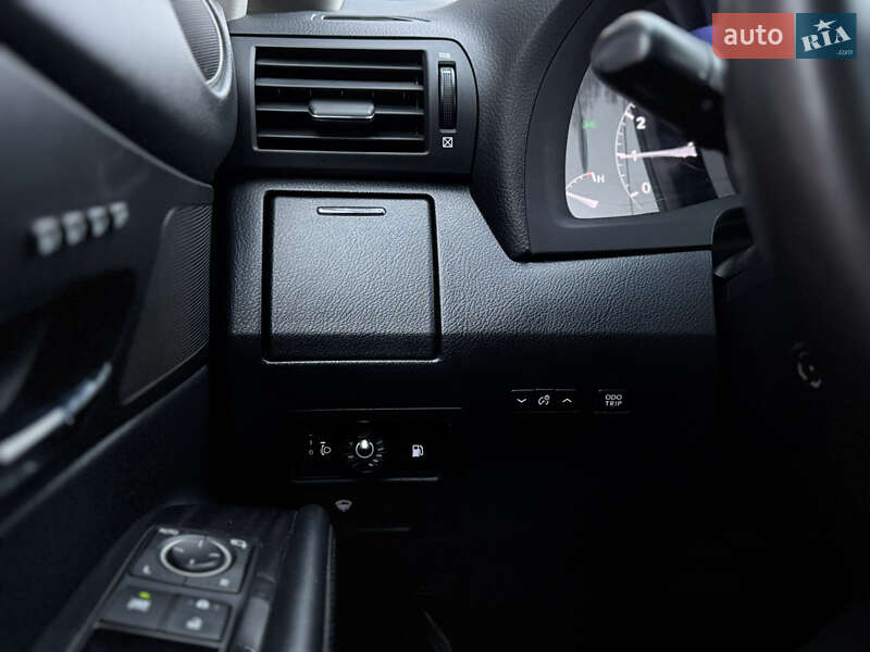 Позашляховик / Кросовер Lexus RX 2013 в Києві