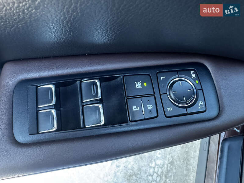 Внедорожник / Кроссовер Lexus RX 2016 в Киеве