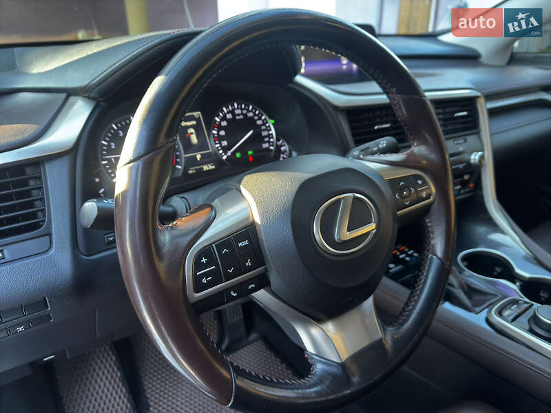 Внедорожник / Кроссовер Lexus RX 2016 в Киеве