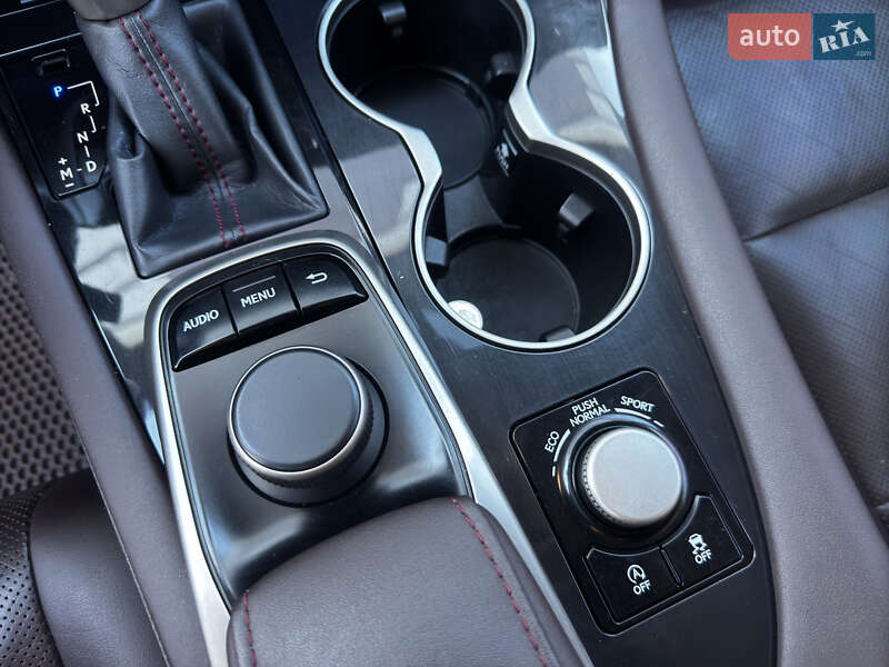 Внедорожник / Кроссовер Lexus RX 2016 в Киеве