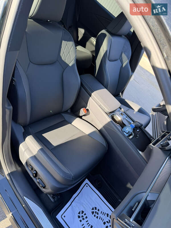 Позашляховик / Кросовер Lexus RX 2025 в Рівному