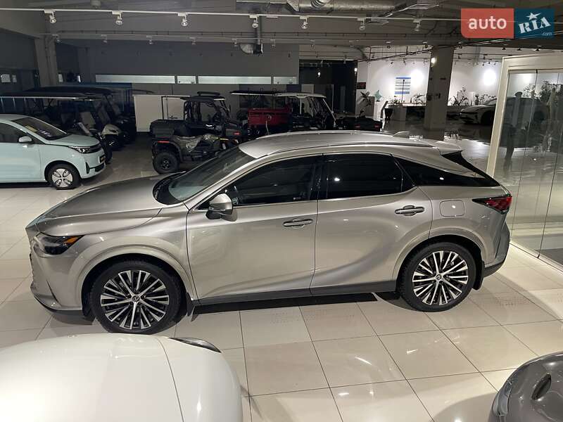 Позашляховик / Кросовер Lexus RX 2023 в Києві