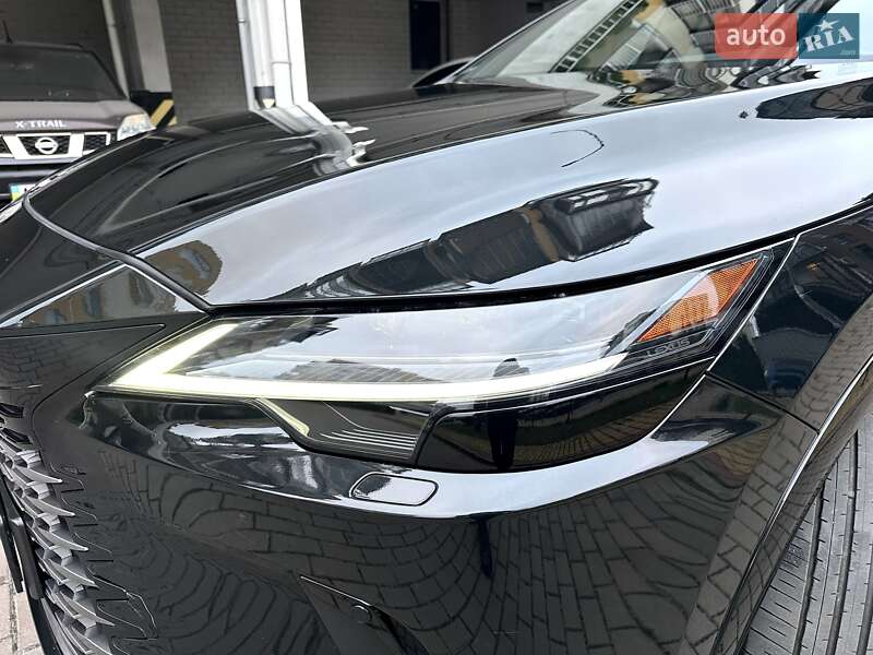 Внедорожник / Кроссовер Lexus RX 2023 в Киеве