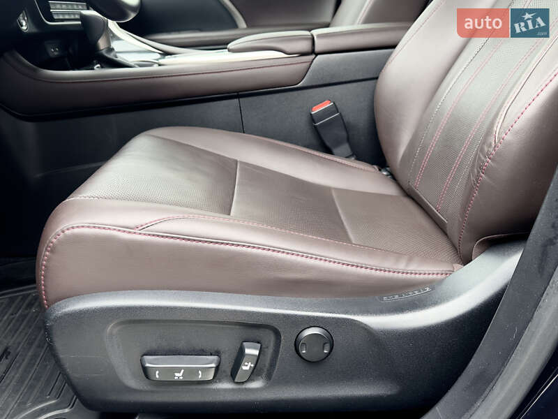 Позашляховик / Кросовер Lexus RX 2020 в Києві