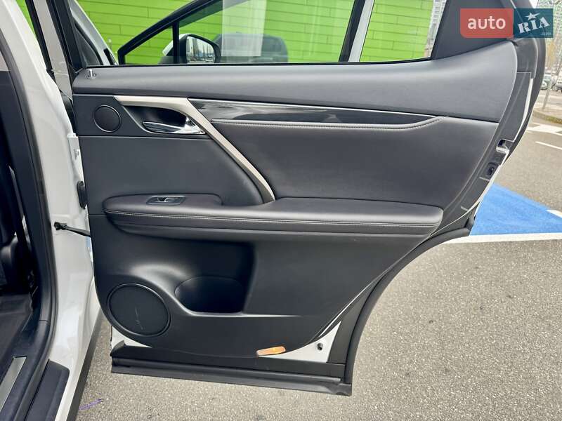 Позашляховик / Кросовер Lexus RX 2016 в Києві