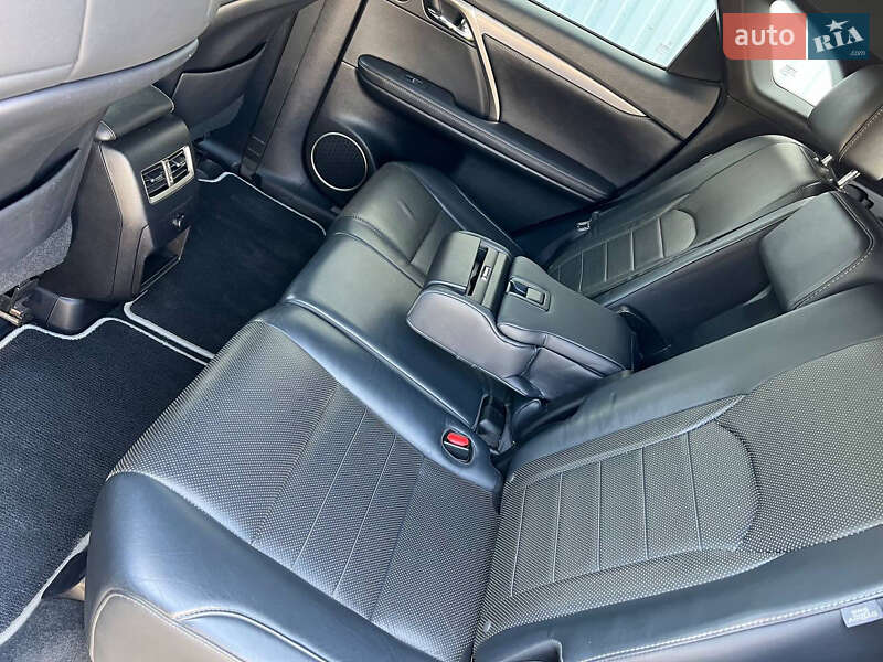 Внедорожник / Кроссовер Lexus RX 2017 в Белгороде-Днестровском фото 23 Внедорожник / Кроссовер Lexus RX 2017 в Белгороде-Днестровском