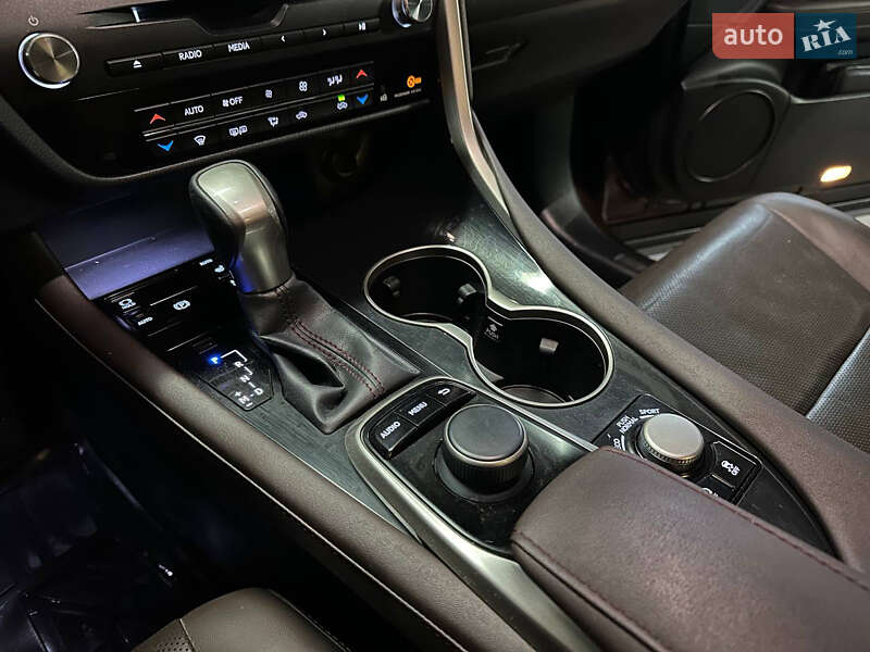 Позашляховик / Кросовер Lexus RX 2016 в Дніпрі фото 25 Позашляховик / Кросовер Lexus RX 2016 в Дніпрі