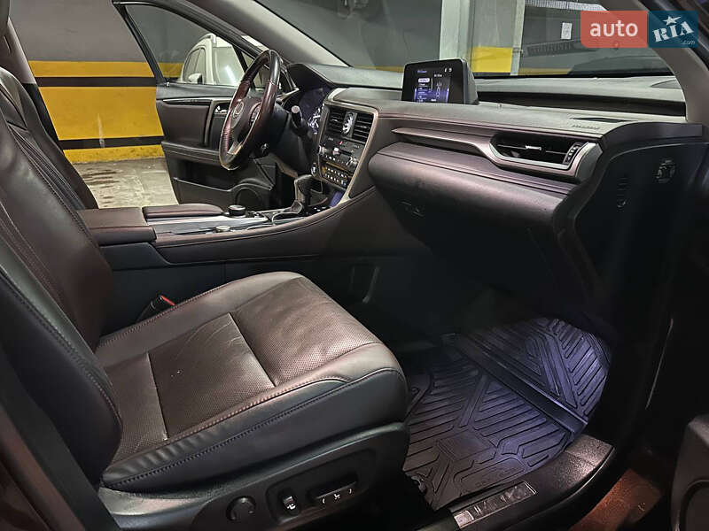 Позашляховик / Кросовер Lexus RX 2016 в Дніпрі фото 31 Позашляховик / Кросовер Lexus RX 2016 в Дніпрі