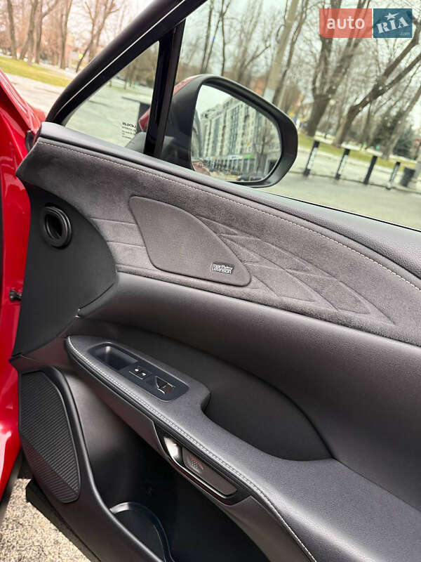 Позашляховик / Кросовер Lexus RX 2023 в Чернівцях