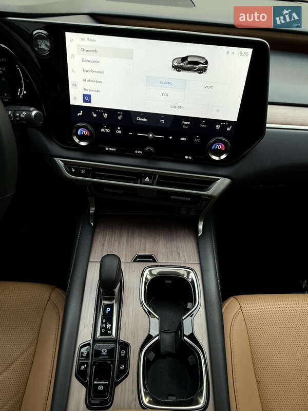 Позашляховик / Кросовер Lexus RX 2023 в Києві фото 30 Позашляховик / Кросовер Lexus RX 2023 в Києві