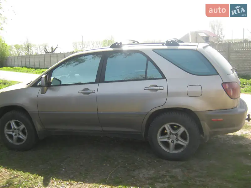 Lexus RX 1999