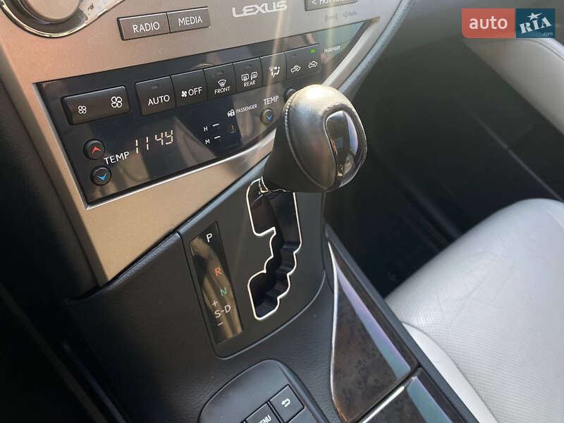 Внедорожник / Кроссовер Lexus RX 2014 в Броварах