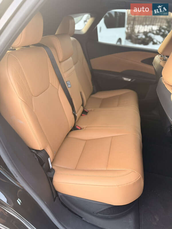 Позашляховик / Кросовер Lexus RX 2024 в Львові фото 7 Позашляховик / Кросовер Lexus RX 2024 в Львові