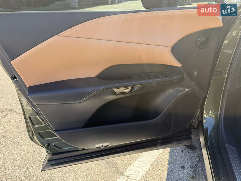 Внедорожник / Кроссовер Lexus RX 2024 в Днепре