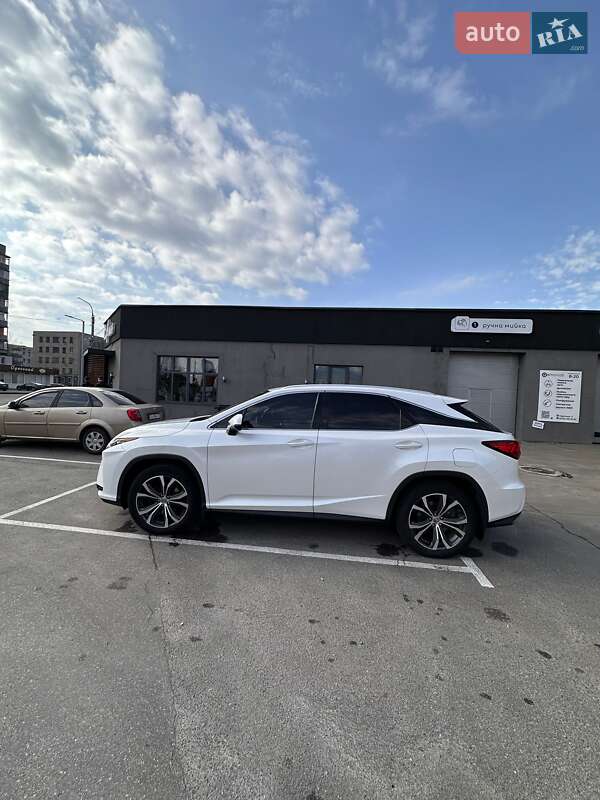 Внедорожник / Кроссовер Lexus RX 2016 в Черкассах