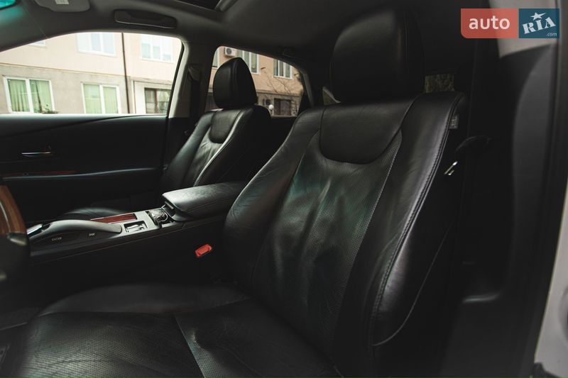 Позашляховик / Кросовер Lexus RX 2011 в Білгороді-Дністровському