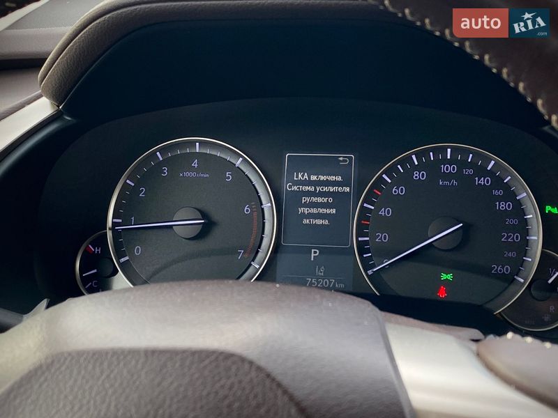 Позашляховик / Кросовер Lexus RX 2018 в Києві