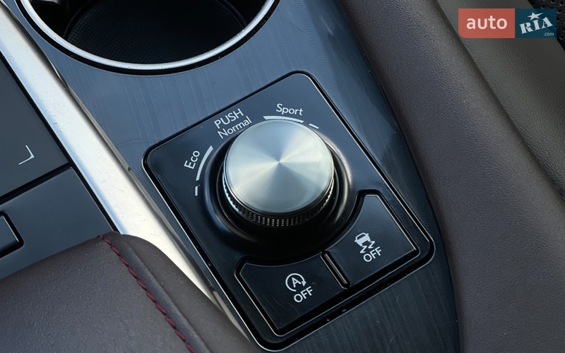 Внедорожник / Кроссовер Lexus RX 2019 в Львове