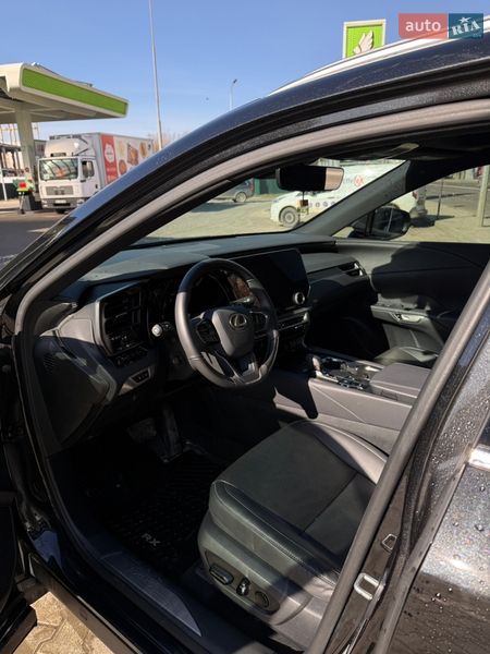 Позашляховик / Кросовер Lexus RX 2023 в Львові