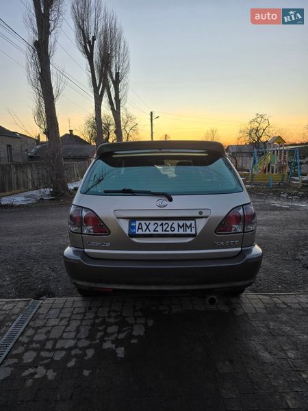 Внедорожник / Кроссовер Lexus RX 2001 в Харькове