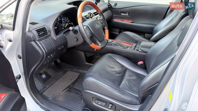 Позашляховик / Кросовер Lexus RX 2010 в Києві