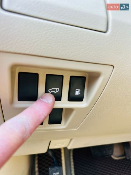 Внедорожник / Кроссовер Lexus RX 2010 в Солотвине