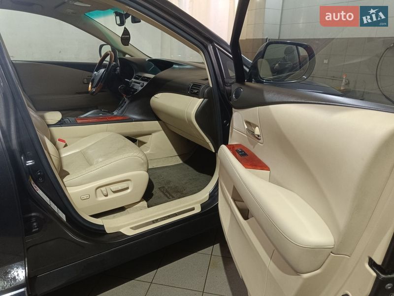 Позашляховик / Кросовер Lexus RX 2010 в Борисполі