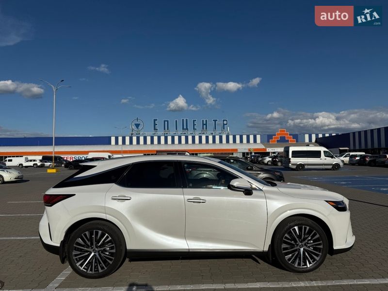 Внедорожник / Кроссовер Lexus RX 2023 в Черновцах