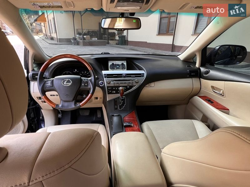 Позашляховик / Кросовер Lexus RX 2010 в Трускавці