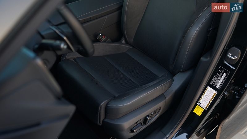 Внедорожник / Кроссовер Lexus RX 2024 в Львове