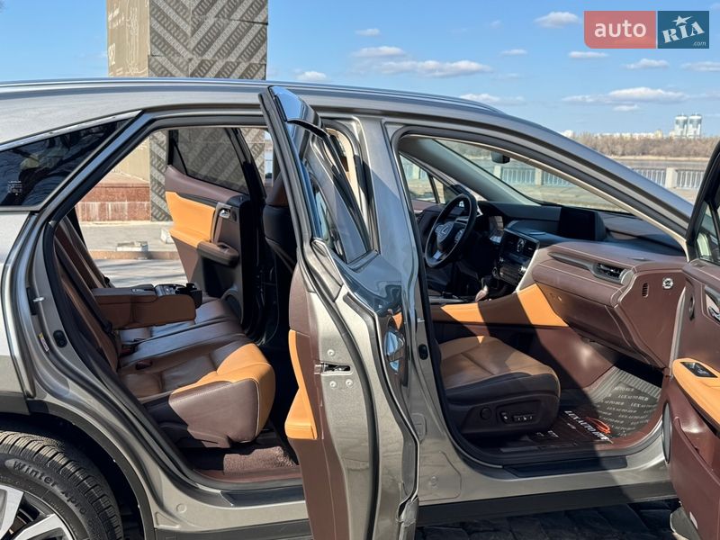 Внедорожник / Кроссовер Lexus RX 2018 в Киеве