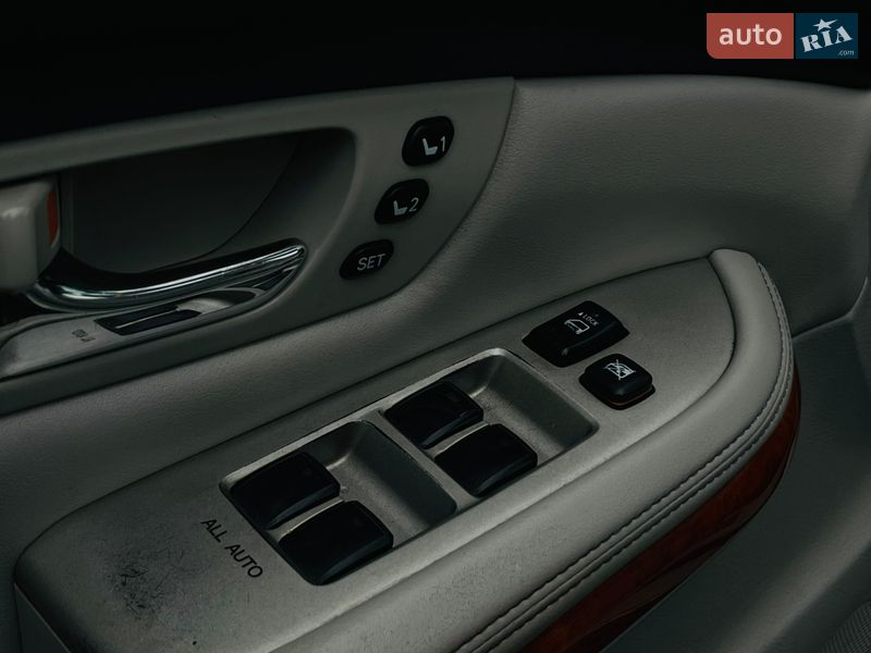 Позашляховик / Кросовер Lexus RX 2005 в Харкові
