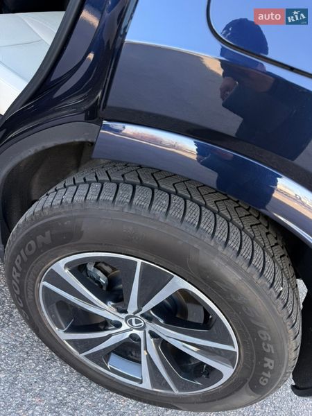 Внедорожник / Кроссовер Lexus RX 2023 в Днепре