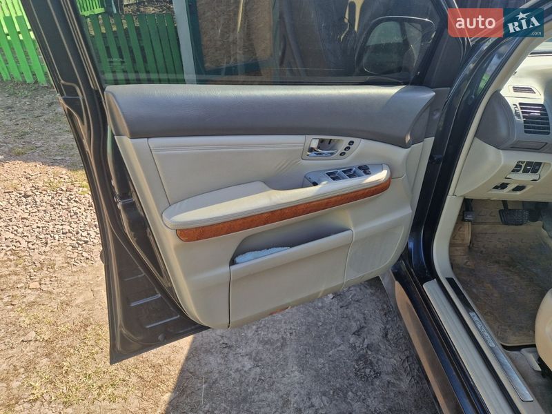 Внедорожник / Кроссовер Lexus RX 2007 в Лугинах