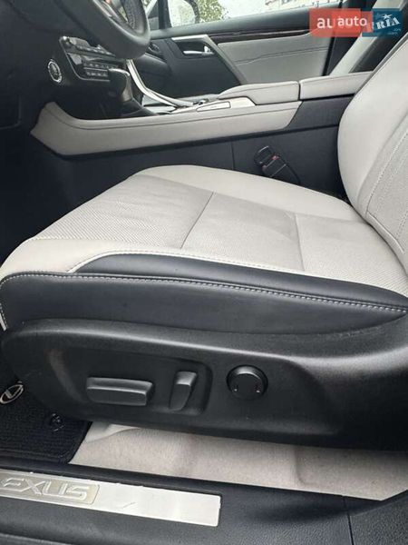Позашляховик / Кросовер Lexus RX 2018 в Києві