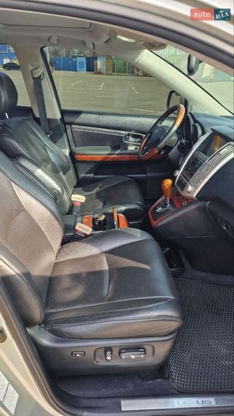 Внедорожник / Кроссовер Lexus RX 2004 в Днепре