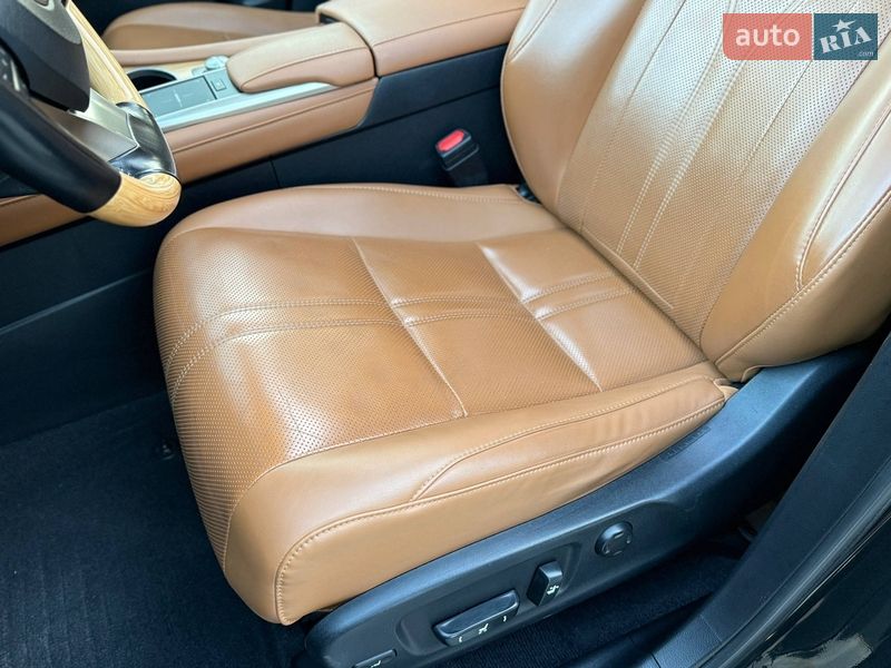 Позашляховик / Кросовер Lexus RX 2020 в Києві