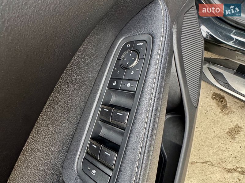 Внедорожник / Кроссовер Lexus RX 2022 в Самборе фото 36 Внедорожник / Кроссовер Lexus RX 2022 в Самборе