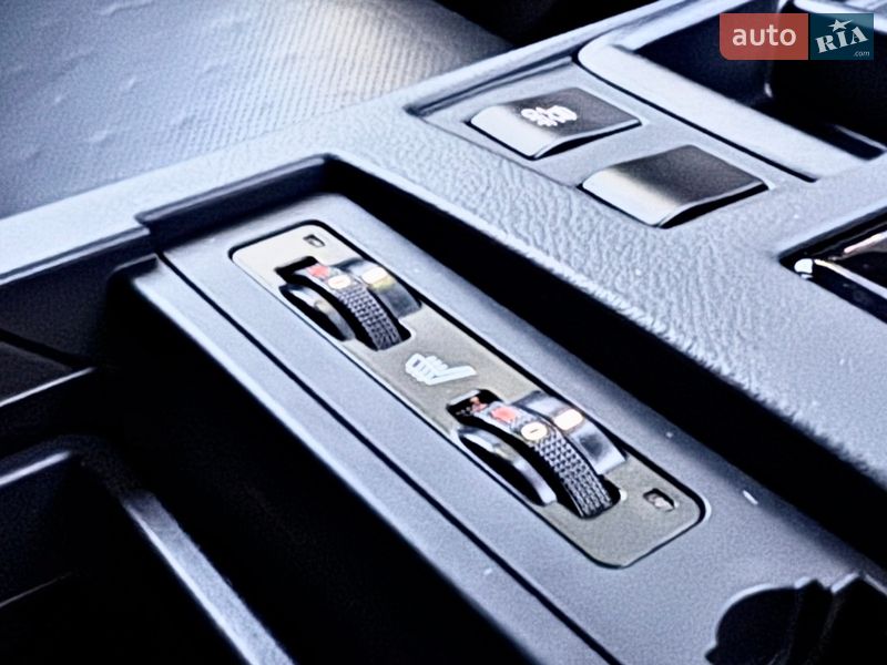 Позашляховик / Кросовер Lexus RX 2013 в Києві фото 3 Позашляховик / Кросовер Lexus RX 2013 в Києві