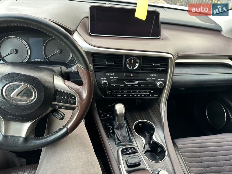 Внедорожник / Кроссовер Lexus RX 2017 в Одессе фото 12 Внедорожник / Кроссовер Lexus RX 2017 в Одессе