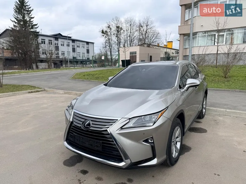Lexus RX