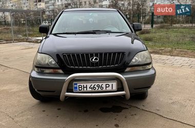 Внедорожник / Кроссовер Lexus RX 1999 в Белгороде-Днестровском