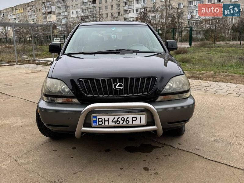 Позашляховик / Кросовер Lexus RX 1999 в Білгороді-Дністровському