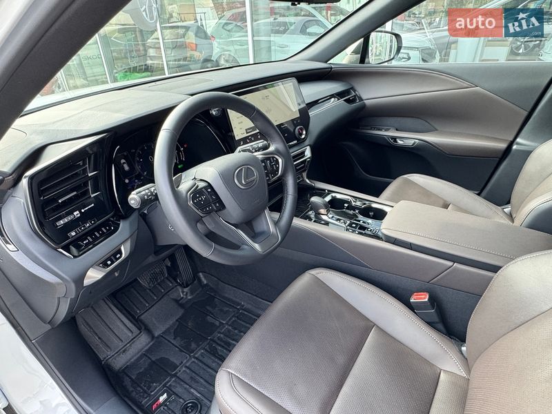 Внедорожник / Кроссовер Lexus RX 2024 в Киеве