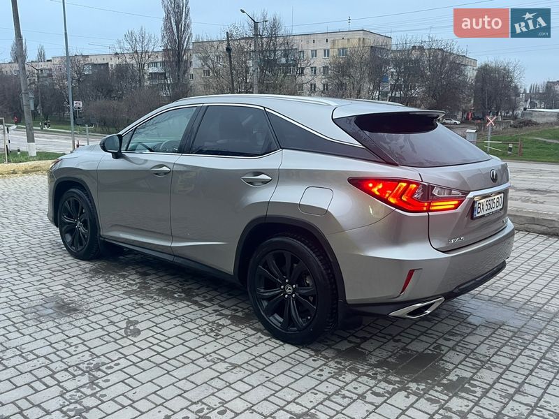 Внедорожник / Кроссовер Lexus RX 2018 в Каменец-Подольском
