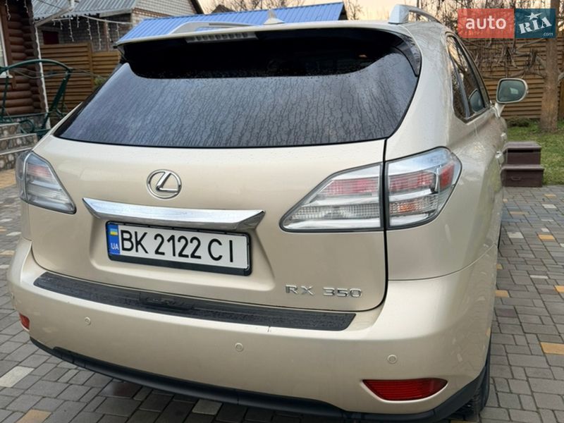 Внедорожник / Кроссовер Lexus RX 2011 в Звягеле