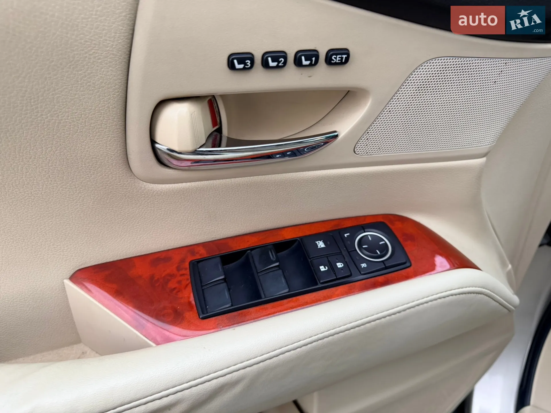 2011 Lexus RX - мініатюра 19