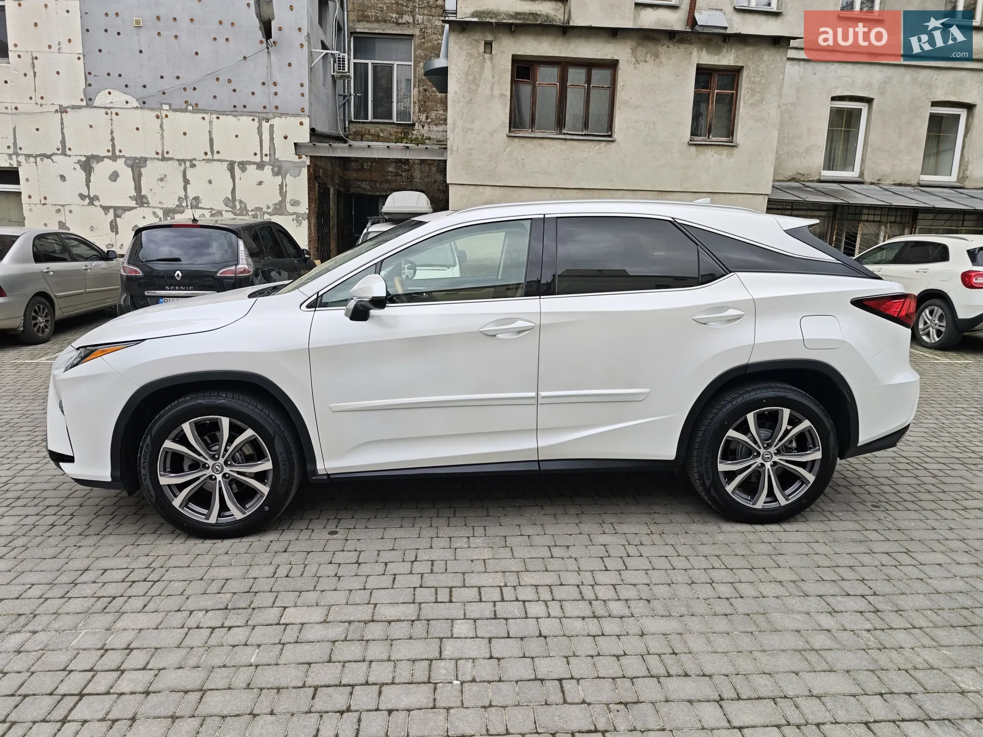 2017 Lexus RX - мініатюра 3