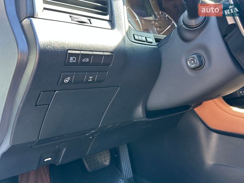 Внедорожник / Кроссовер Lexus RX 2022 в Киеве