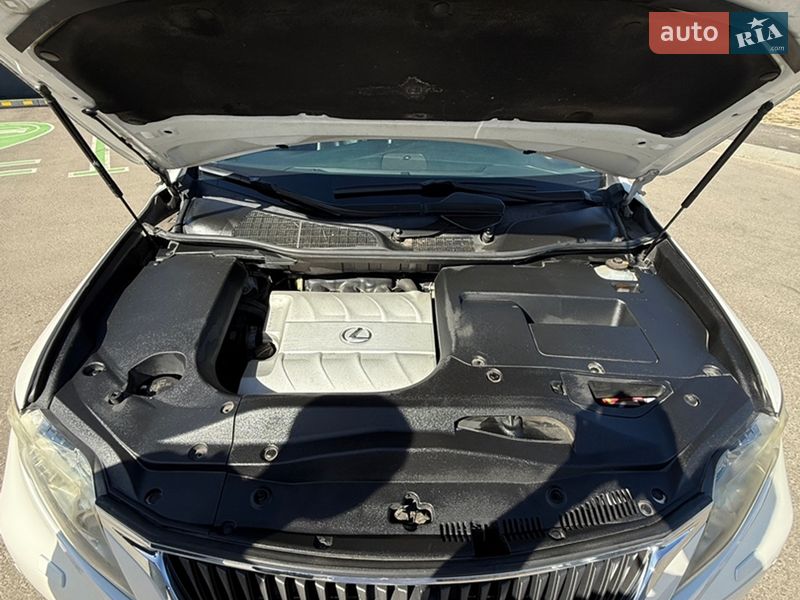 Позашляховик / Кросовер Lexus RX 2010 в Чернігові